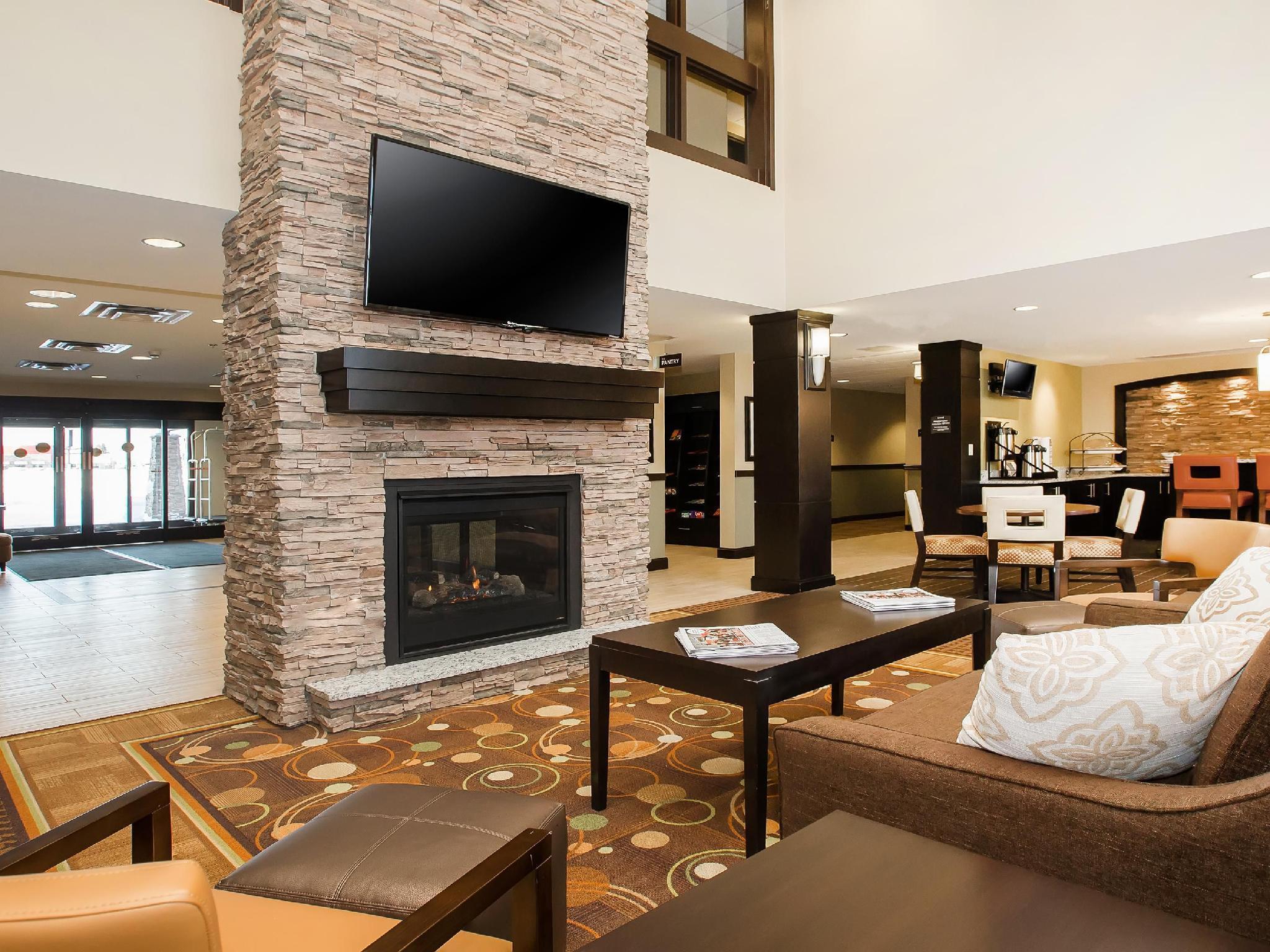 Staybridge Suites West Edmonton By Ihg Екстер'єр фото