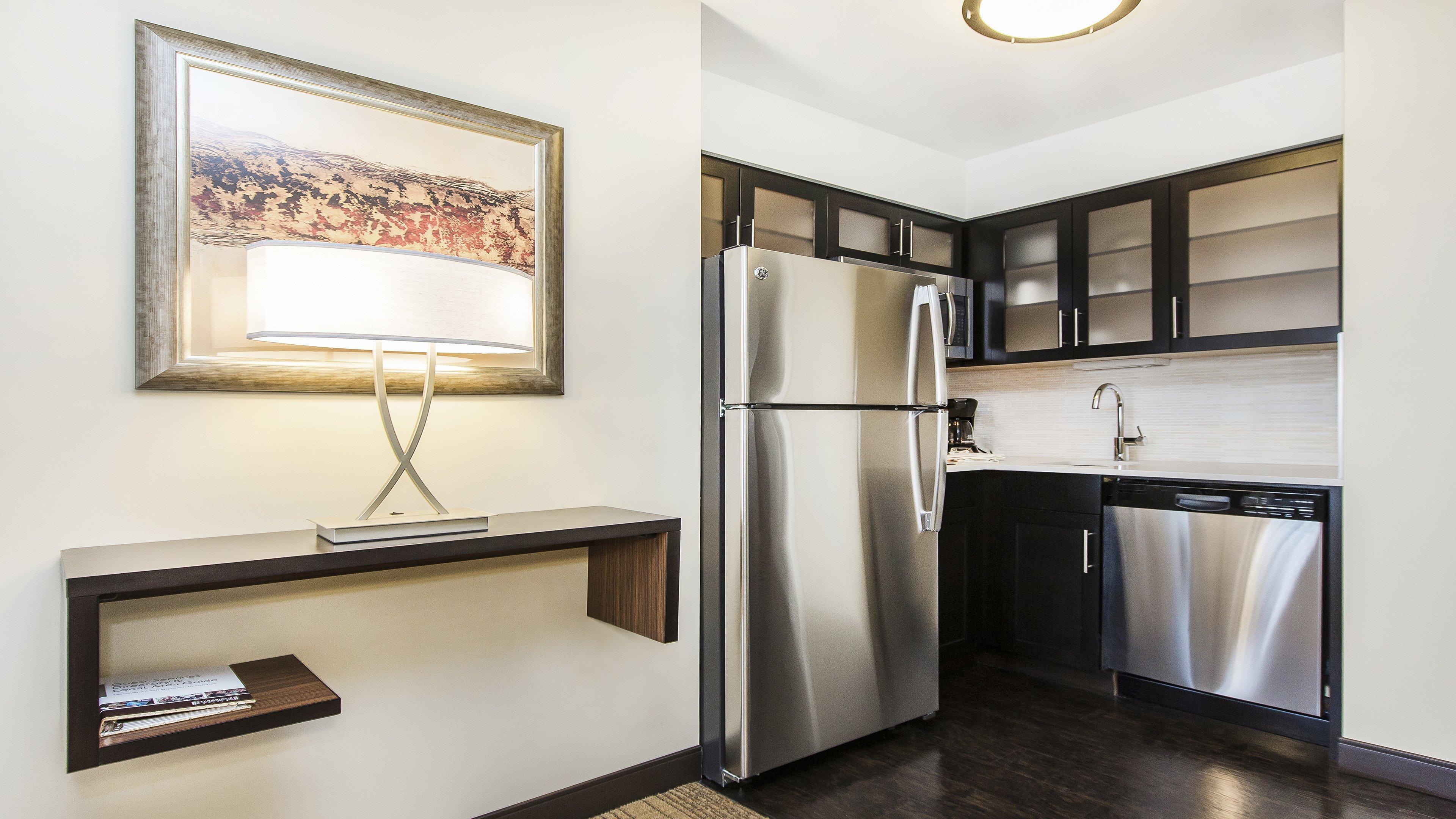 Staybridge Suites West Edmonton By Ihg Екстер'єр фото