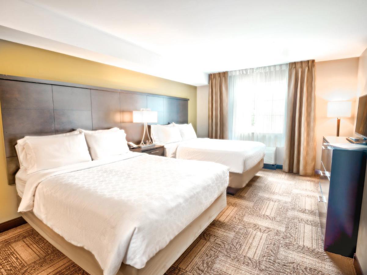 Staybridge Suites West Edmonton By Ihg Екстер'єр фото