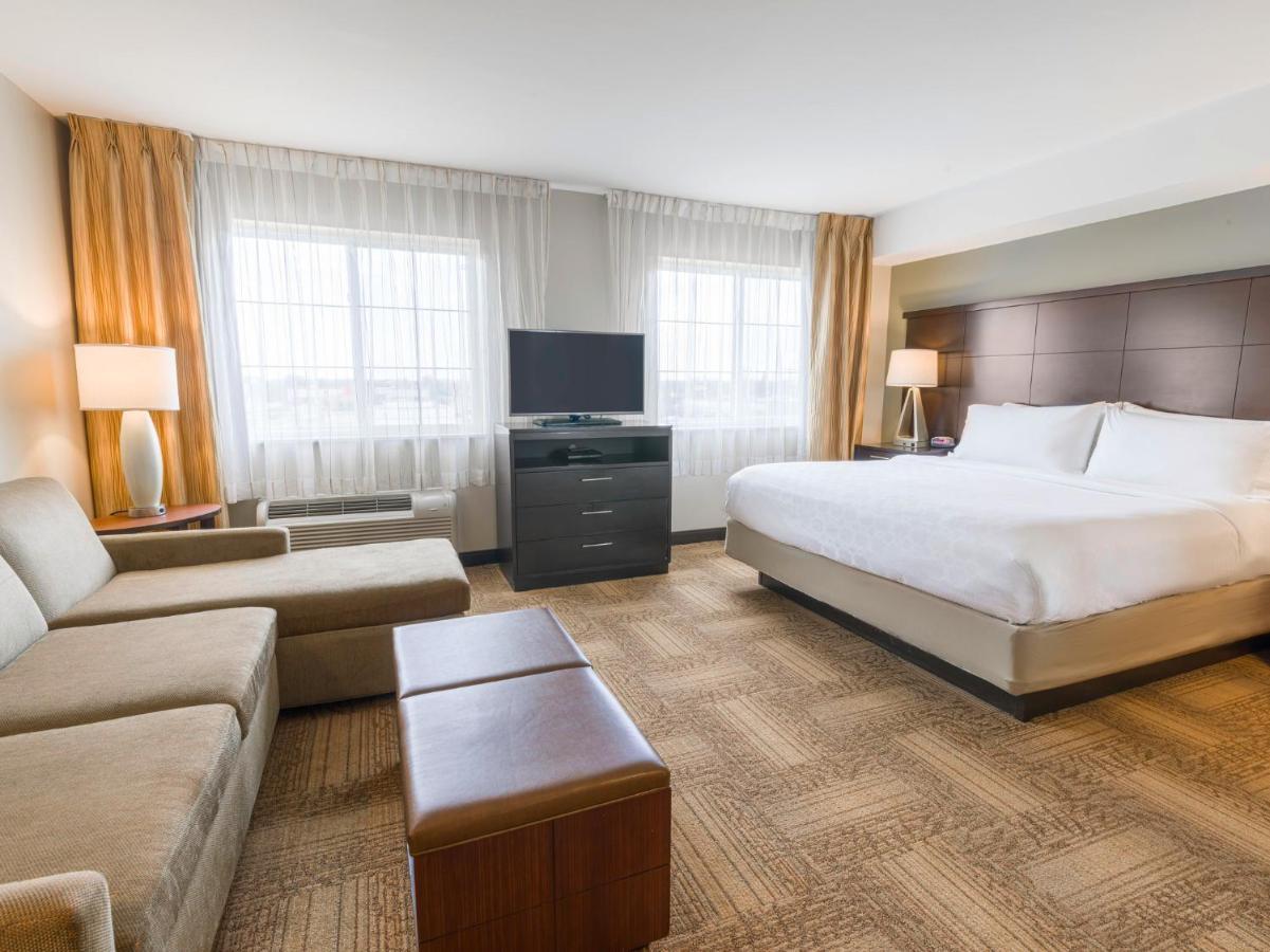 Staybridge Suites West Edmonton By Ihg Екстер'єр фото